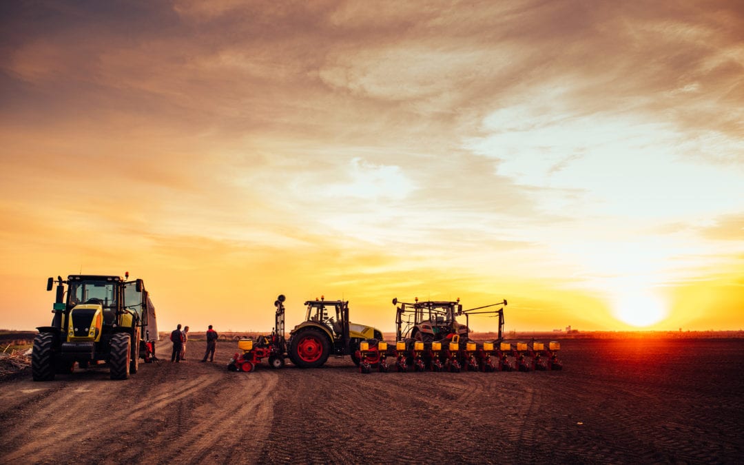 To lease or buy your new agricultural and horticultural equipment?